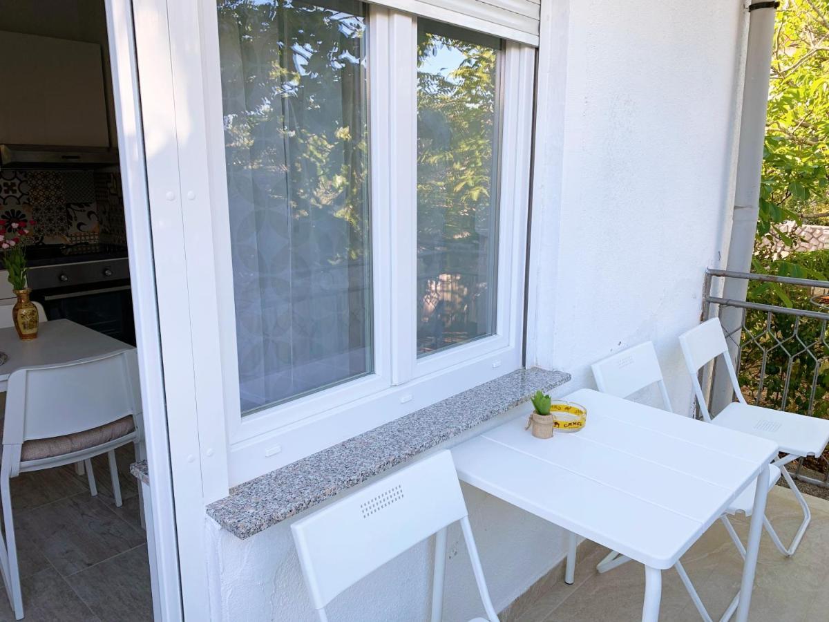 Apartment Gardenview - New! Krk Town Dış mekan fotoğraf